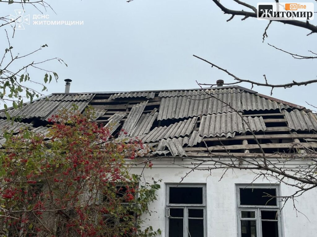 В Овруцькій громаді на Житомирщині після атаки БпЛА госпіталізували трьох людей