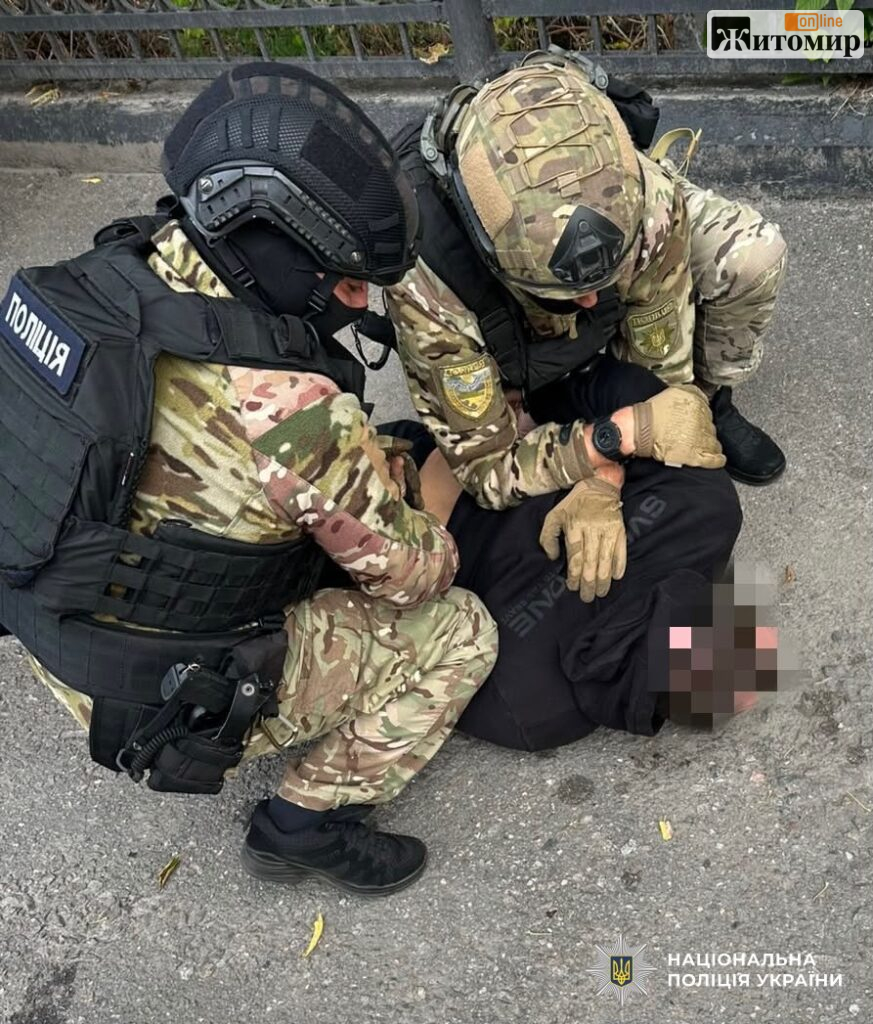 На Кіровоградщині затримали жителя Житомирщини з великим арсеналом боєприпасів - Події. Джерело: Zhitomir-OnLine v30_d21b2bf552e1614f0da82f09fc9d081a